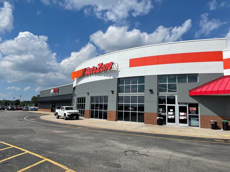 More Photos Of 1200 N Military Hwy, Norfolk Auto Repair For Sale