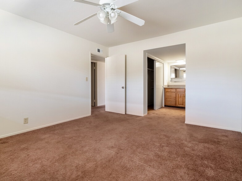 More Photos Of 2311 Carlmont Dr, Belmont Apartments For Sale