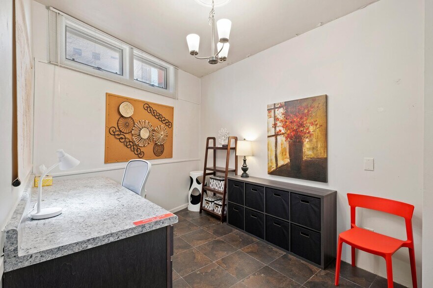 More Photos Of 22 Crescent St, Grand Rapids Apartments For Sale