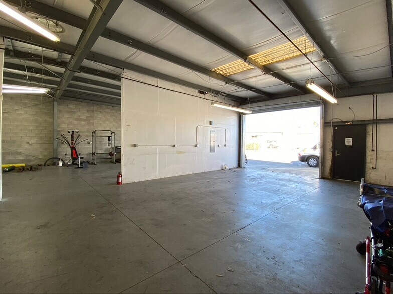 More Photos Of 1224 6th St, Modesto Warehouse For Lease