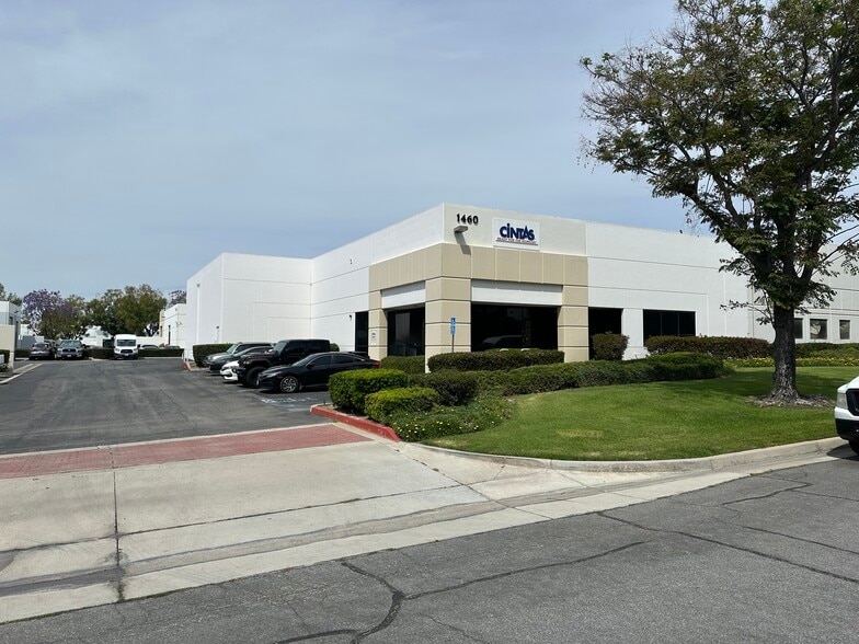 More Photos Of 1460 S Carlos Ave, Ontario Warehouse For Lease