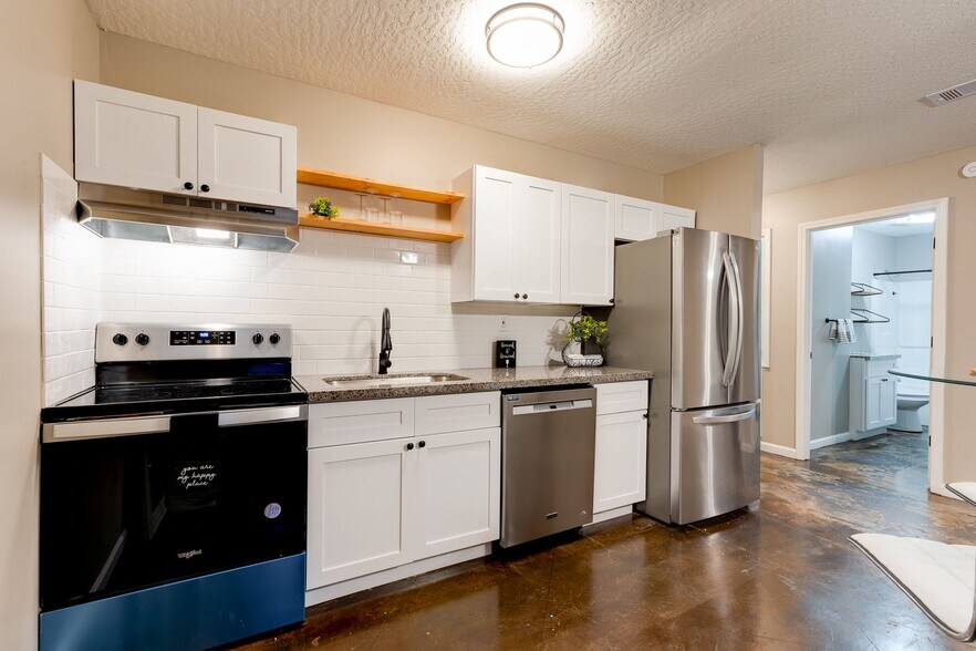 More Photos Of 239 Hartfield Rd, Hattiesburg Apartments For Sale