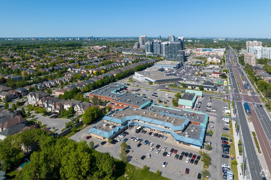 More Photos Of 1136 Centre St, Vaughan General Retail For Lease
