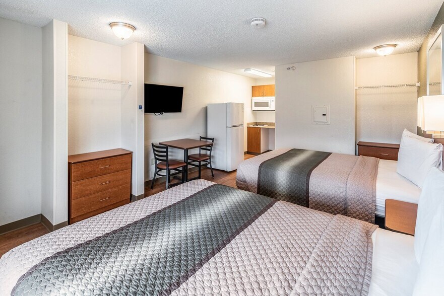 More Photos Of 12803 E Sprague Ave, Spokane Valley Hospitality For Sale