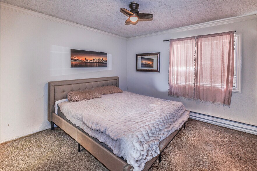 More Photos Of 510 Avenue Alhambra, Half Moon Bay Apartments For Sale