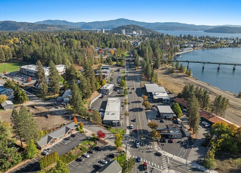 More Photos Of 1400-1450 Northwest Blvd, Coeur d'Alene General Retail For Lease