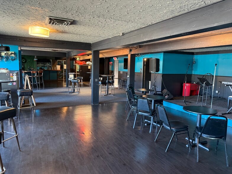 More Photos Of 2530 NE 82ND Ave, Portland Restaurant For Sale
