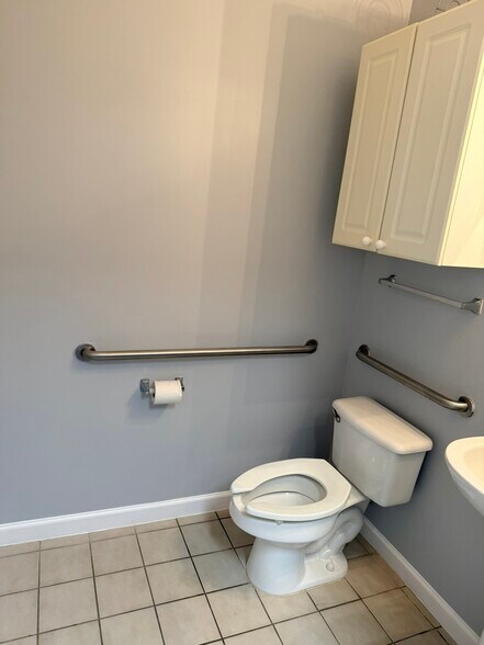 More Photos Of 1230 SE Maynard Rd, Cary Office For Lease