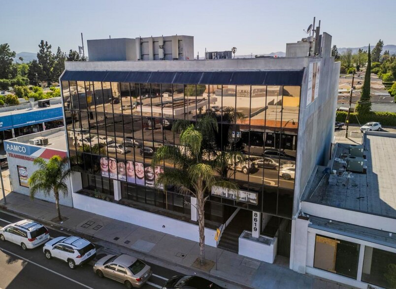 More Photos Of 8619 Reseda Blvd, Northridge Medical For Sale