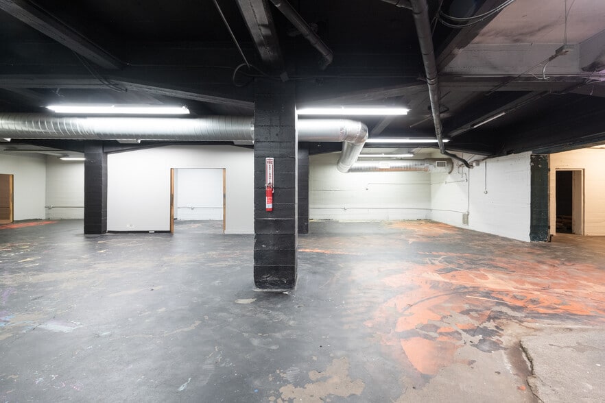 More Photos Of 2110 Market St, Denver Warehouse For Lease