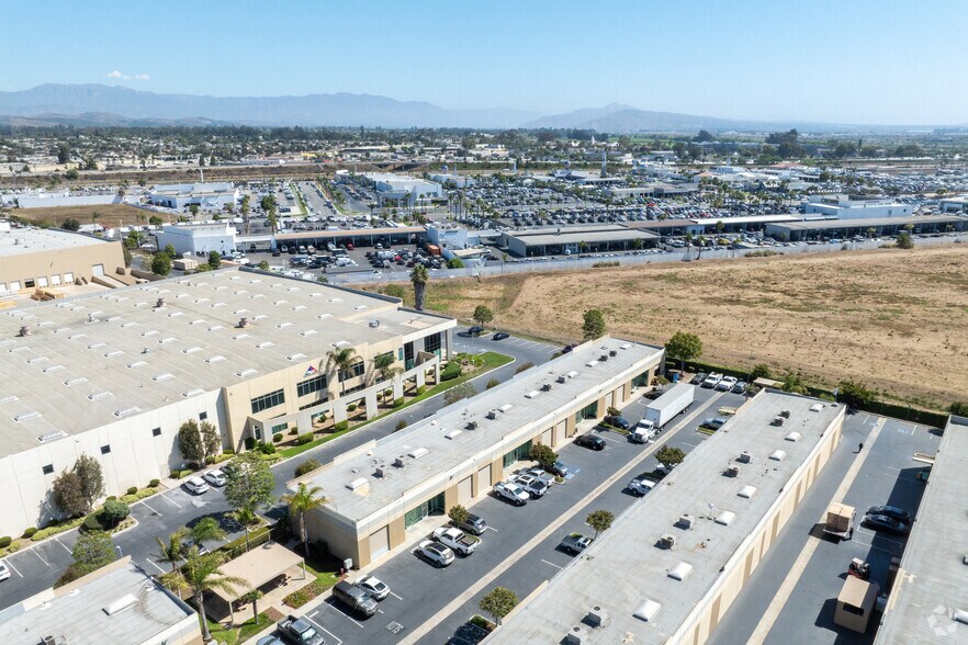 More Photos Of 6067 Olivas Park Dr, Ventura Manufacturing For Lease