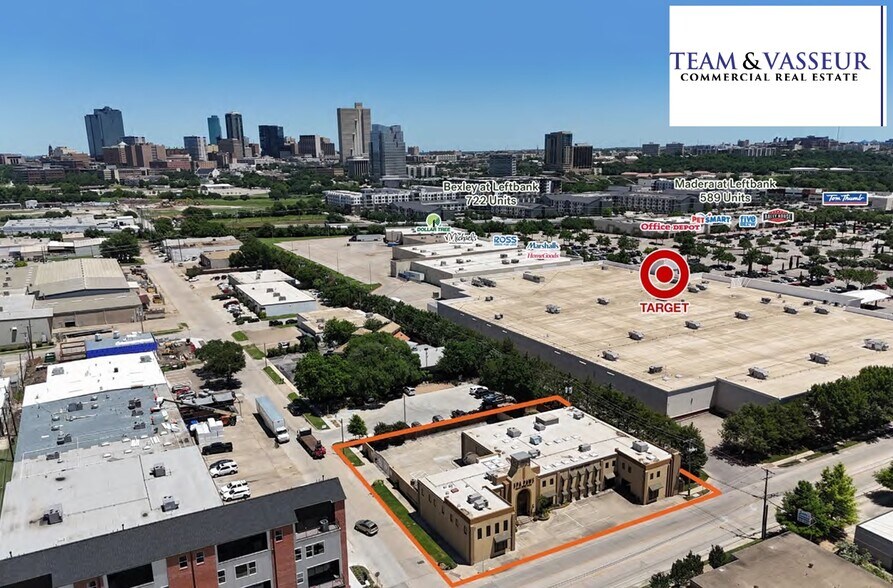 More Photos Of 251 Carroll St, Fort Worth Freestanding For Sale