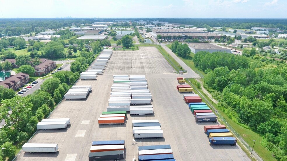 More Photos Of 3205 N Mitthoefer Rd, Indianapolis Land For Lease