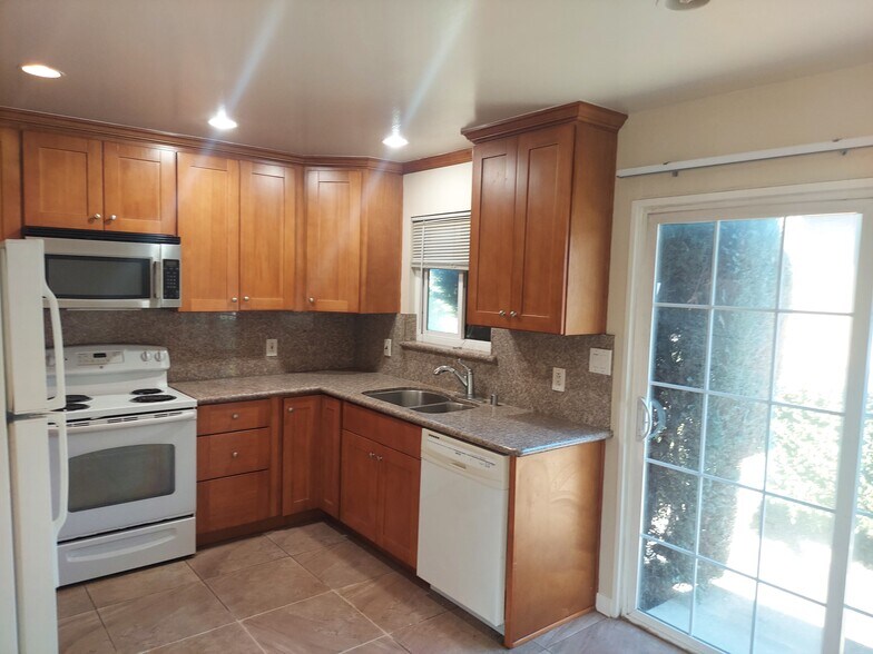 More Photos Of 4398 Hamilton Ave, San Jose Apartments For Sale