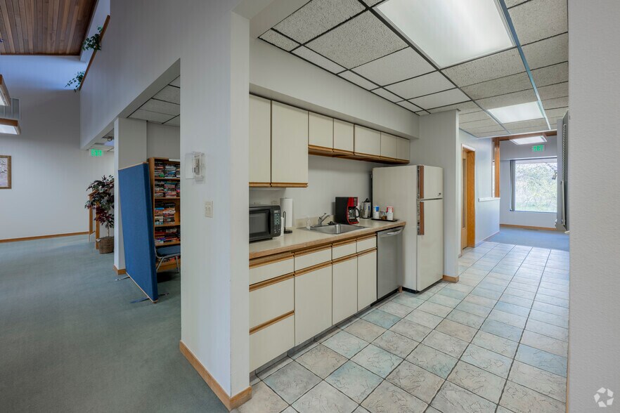 More Photos Of 8690 Wolff Ct, Westminster Coworking Space