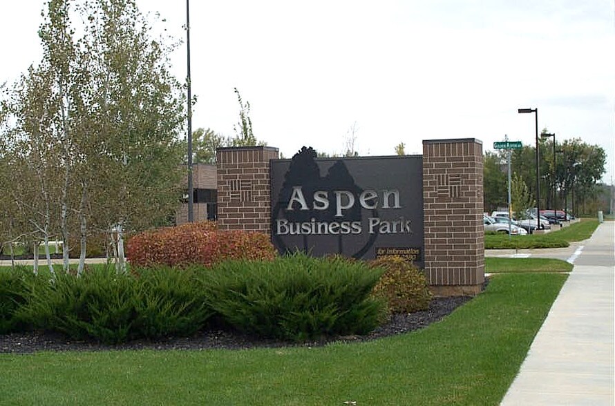 More Photos Of 1615 Golden Aspen Dr, Ames Office For Lease