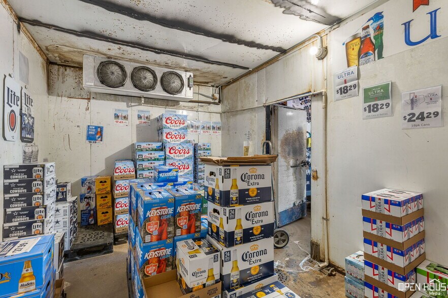 More Photos Of 18847 US-281, Windthorst Storefront Retail Office For Sale