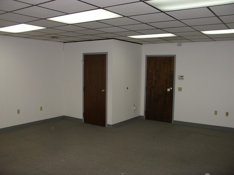 More Photos Of 833 N Park Rd, Wyomissing Medical For Lease