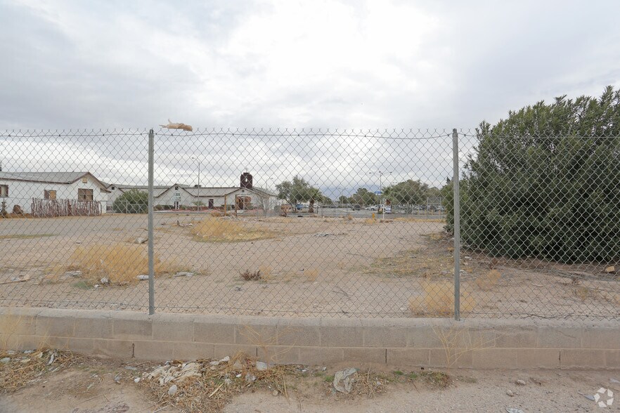 More Photos Of 510 Oxford Ave, North Las Vegas Land For Sale