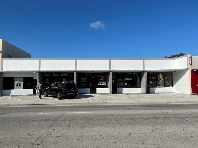 More Photos Of 928-936 N Federal Hwy, Hollywood Storefront Retail Office For Lease