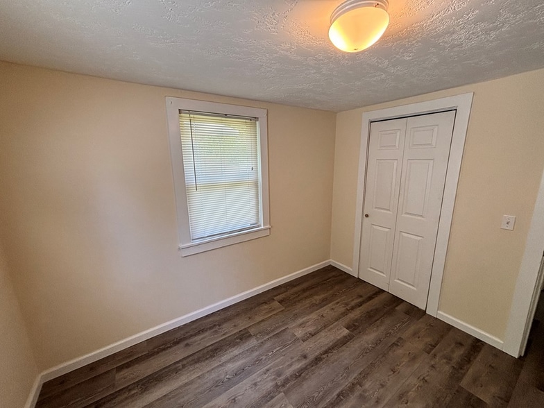 More Photos Of 2936 Hwy 175, Hayesville Specialty For Sale
