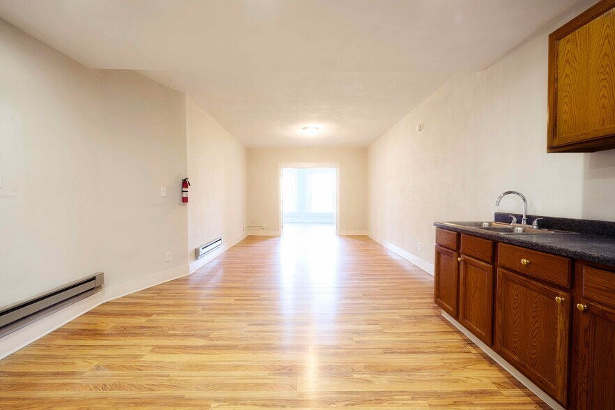 More Photos Of 1336-1344 Portage St, Kalamazoo Apartments For Sale