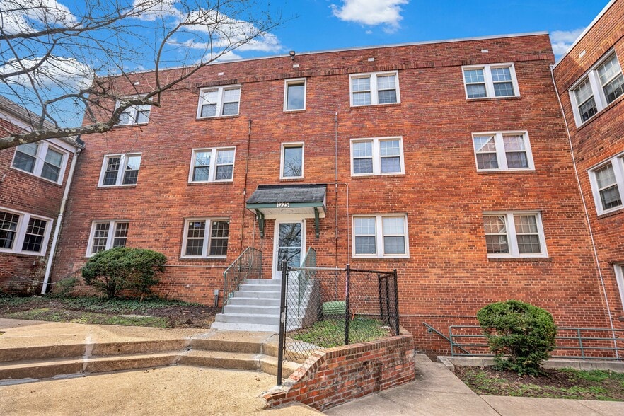 More Photos Of 1201 Benning Rd, Capitol Heights Apartments For Sale