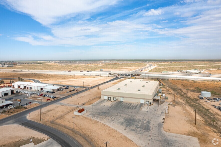 More Photos Of 8620 TX-191, Odessa Warehouse For Sale