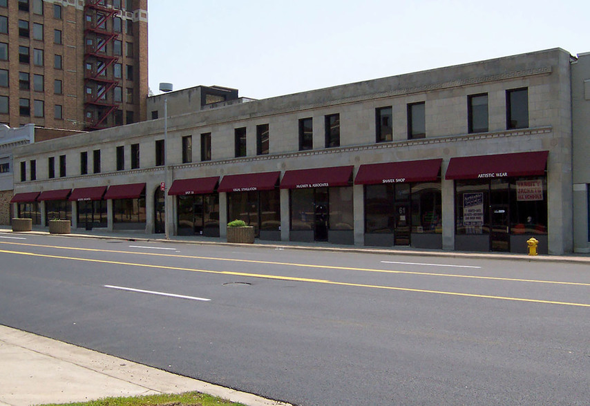 Primary Photo Of 47-63 W Huron St, Pontiac Storefront Retail Office For Lease