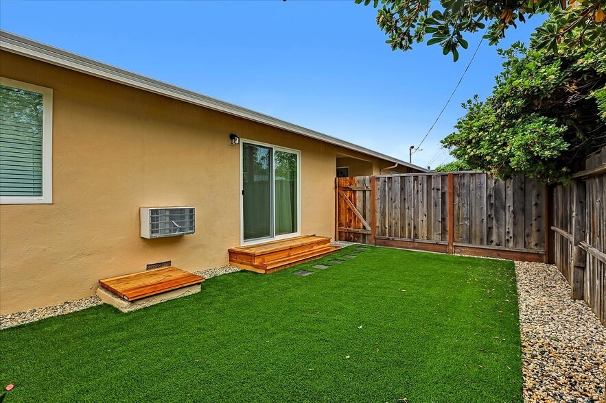 More Photos Of 2185-2205 Royal Dr, Santa Clara Apartments For Sale