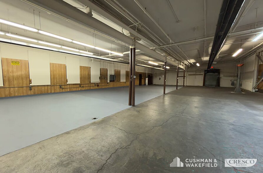 More Photos Of 8400 Madison Ave, Cleveland Warehouse For Sale