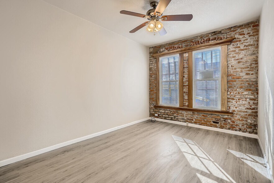 More Photos Of 5900-5910 E Colfax Ave, Denver Storefront Retail Office For Lease