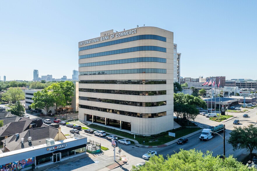More Photos Of 5615 Kirby Dr, Houston Office For Lease