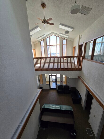 More Photos Of 3933 Monitor Rd, Bay City Office For Sale