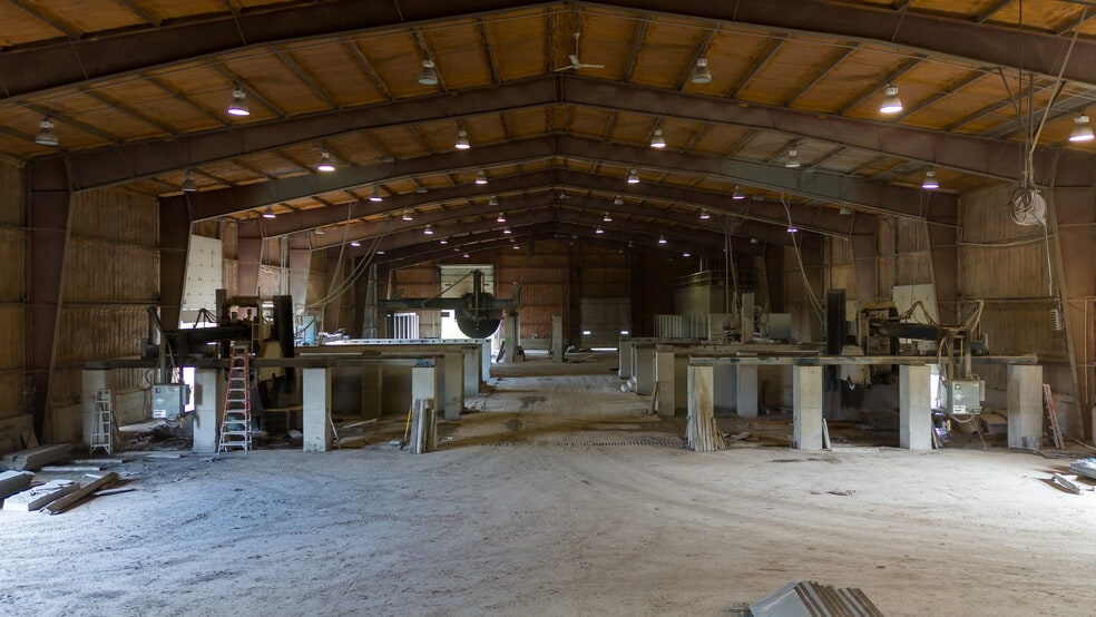 More Photos Of 441 Peck Hill Rd, New Milford Warehouse For Sale