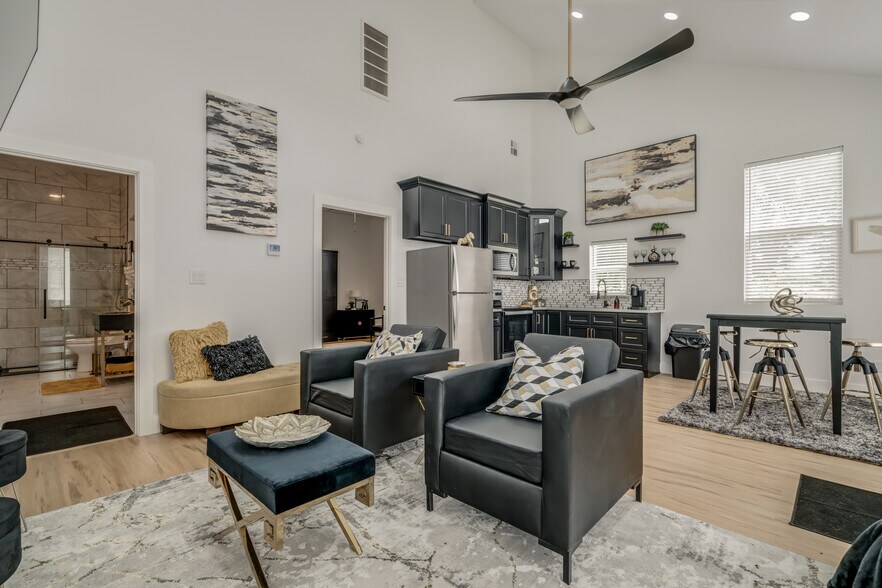 More Photos Of 12204 E County Road 76, Coyle Specialty For Sale