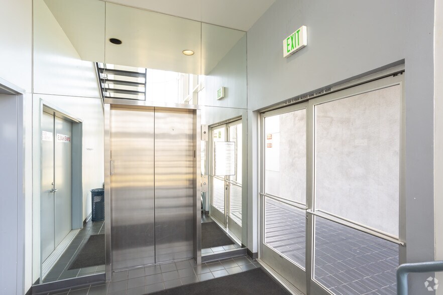 More Photos Of 9230 W Olympic Blvd, Beverly Hills Medical For Lease