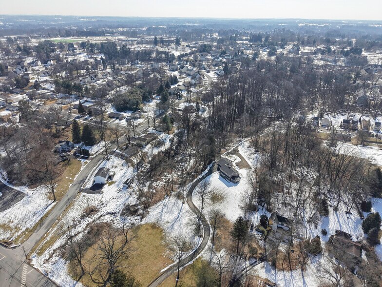 More Photos Of 166 Rosehill Ave, West Grove Multifamily For Sale