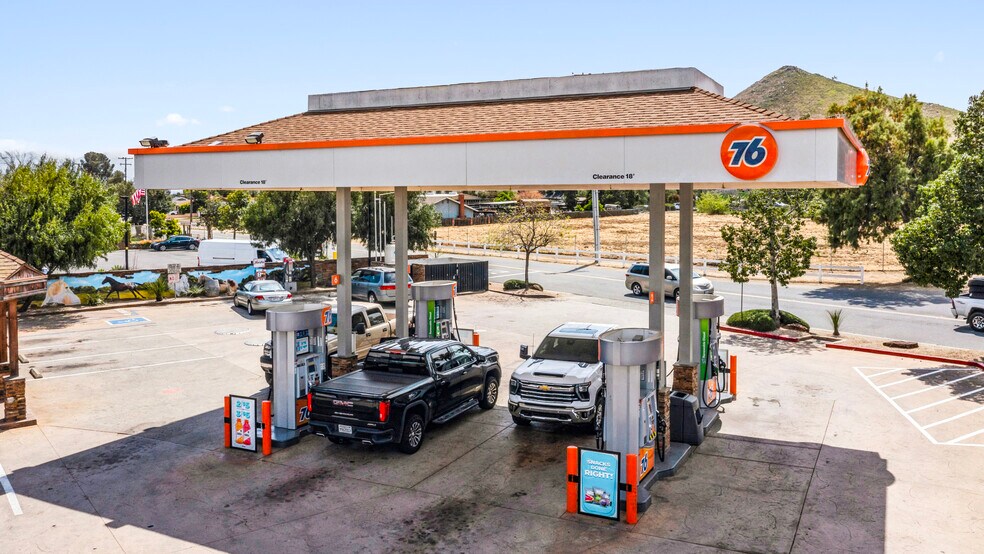 More Photos Of 1488 6th St, Norco Service Station For Sale