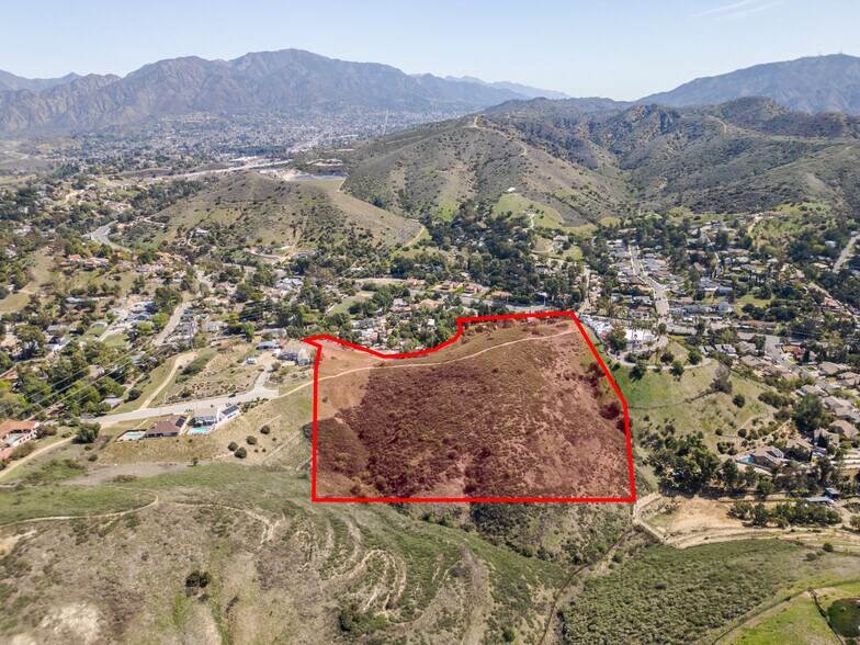 More Photos Of 10131 Johanna Ave, Sunland Land For Sale