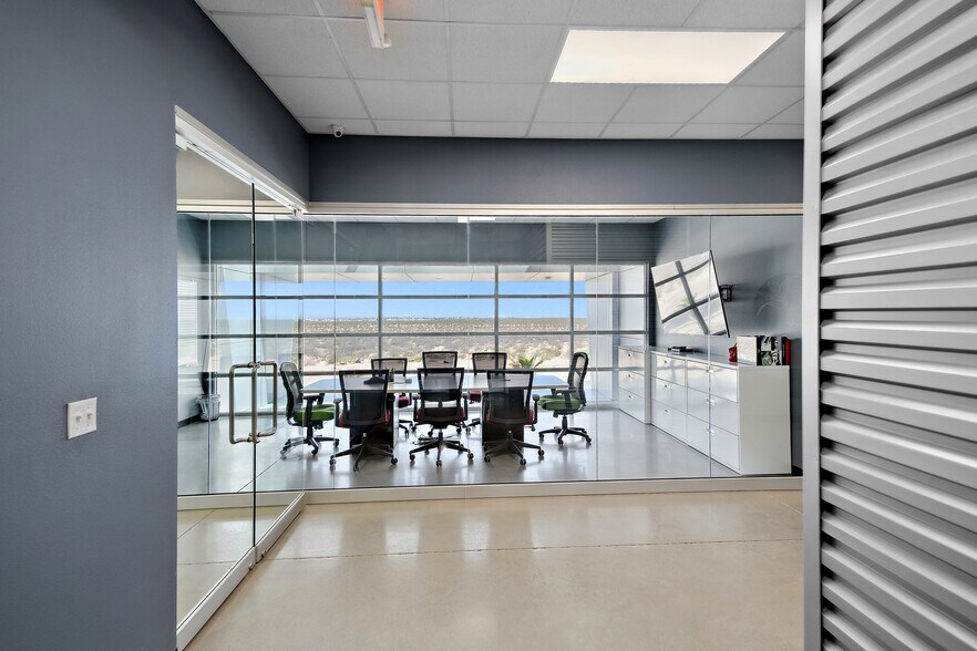 More Photos Of 1381 Darrington Rd, El Paso Industrial For Sale