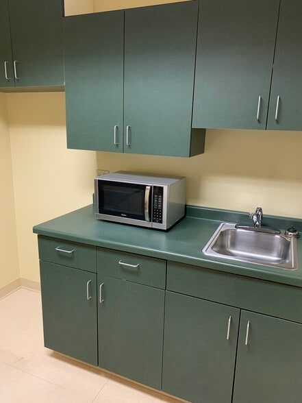 More Photos Of 2205 Forest Ave, Two Rivers Office Residential For Sale