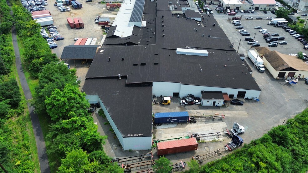 More Photos Of 3 Cass St, Keyport Warehouse For Lease