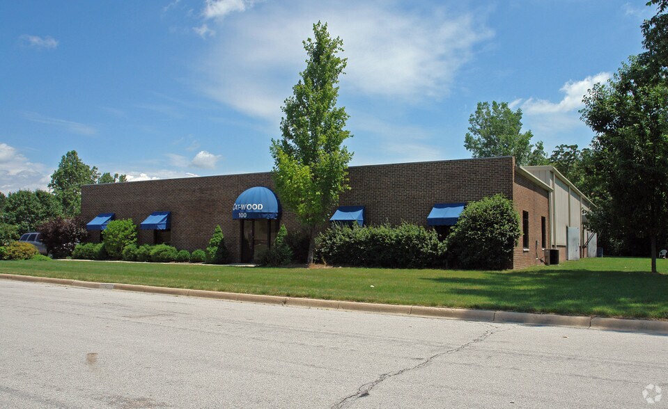 More Photos Of 100 Fortune Dr, West Carrollton Manufacturing For Lease