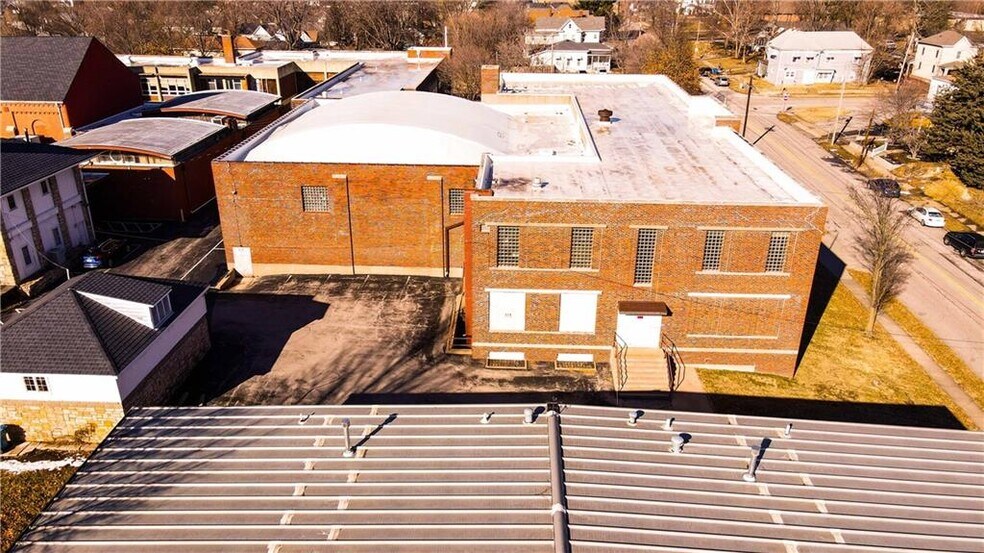 More Photos Of 622 N Main St, Independence Schools For Sale