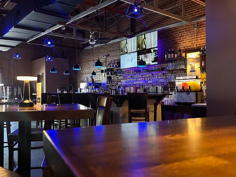 More Photos Of 21 N 6th St, Haines City Storefront Retail Office For Lease