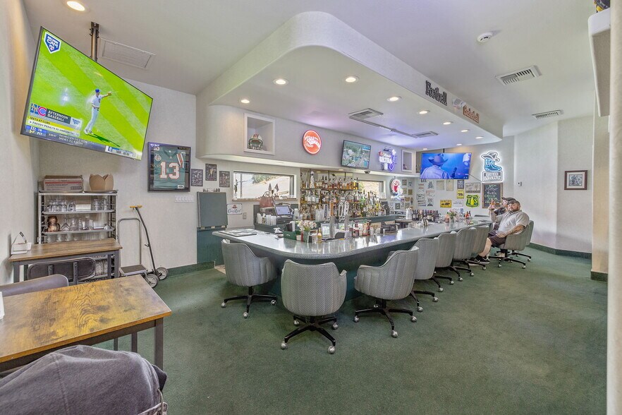 More Photos Of 41117 Sierra Dr, Three Rivers Golf Course Driving Range For Sale