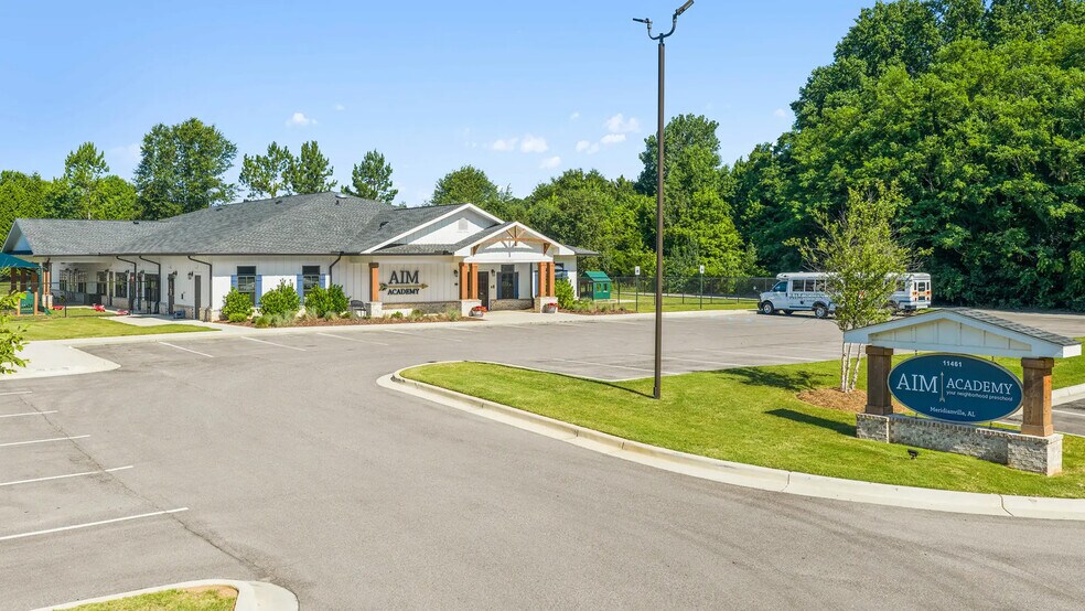 More Photos Of 11461 US 231, Meridianville Daycare Center For Sale