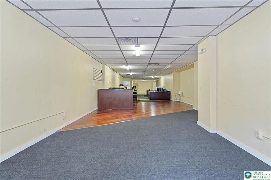 More Photos Of 915 W Hamilton St, Allentown Office Residential For Sale