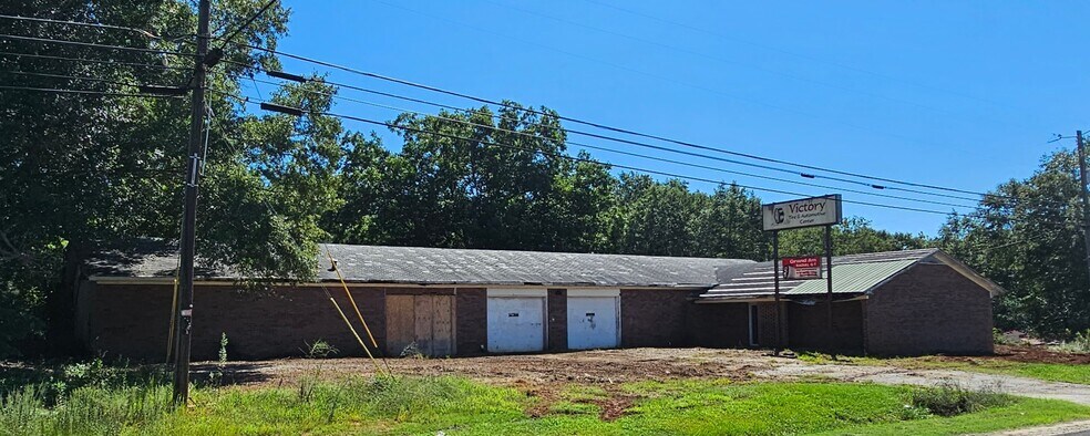 Primary Photo Of 3405 Historic Highway 17, Martin Light Manufacturing For Sale